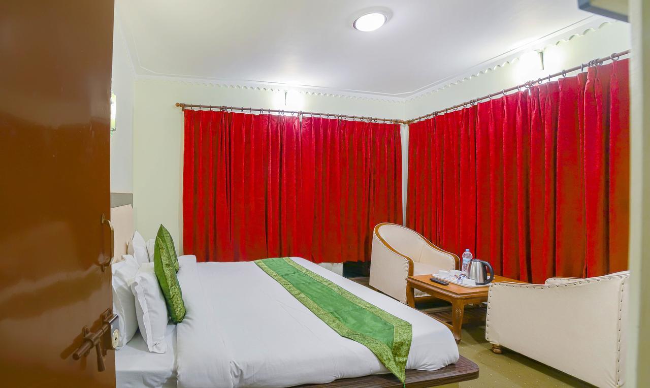 Premier Pahalgam Hotel ภายนอก รูปภาพ